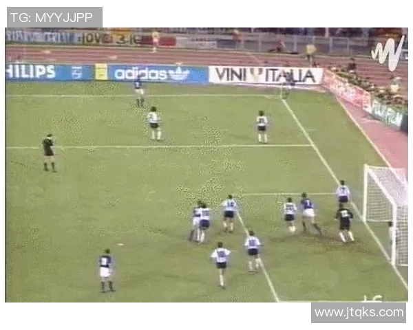 足球明星青睐的足球袜品牌揭秘助你提升球场表现与舒适度